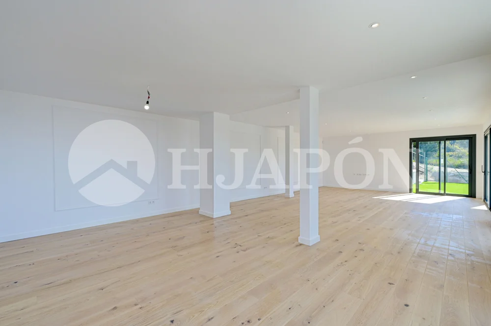 Vivienda de lujo de nueva construcción, con piscina privada y sensacionales vistas al mar. - ref. 01760